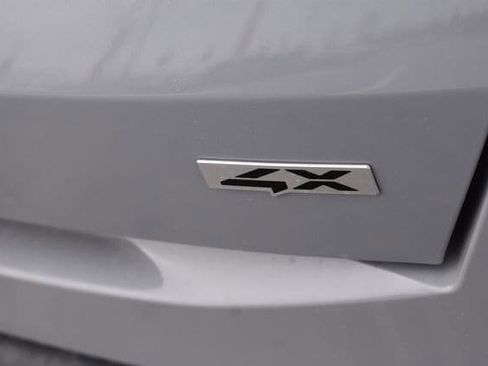New 2026 Kia Sorento S w/ S Panoramic Sunroof Package AWD/4WD image 16