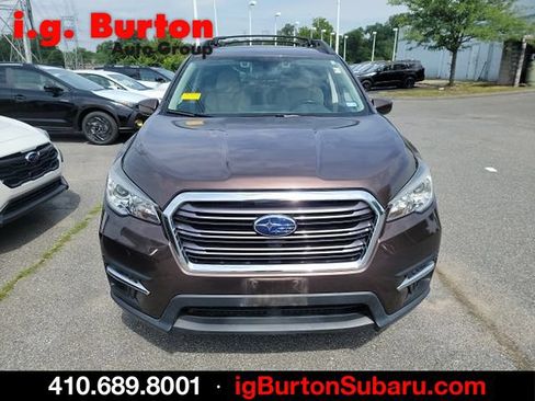 Used 2019 Subaru Ascent Premium AWD/4WD image 2