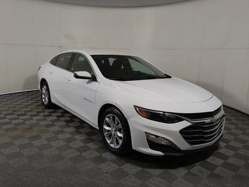 Used 2023 Chevrolet Malibu LT FWD image 13