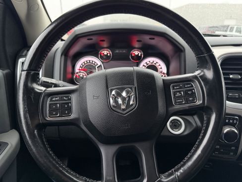 Used 2019 RAM 1500 Big Horn image 10