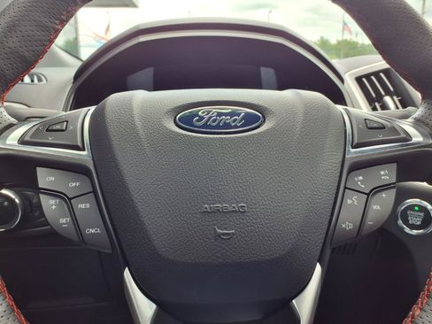 Used 2024 Ford Edge ST-Line AWD/4WD image 16