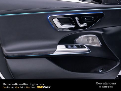 New 2026 Mercedes-Benz E 53 AMG e 4MATIC Sedan image 15