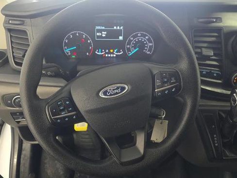 Used 2023 Ford Transit 250 Low Roof AWD w/ Exterior Upgrade Package image 8