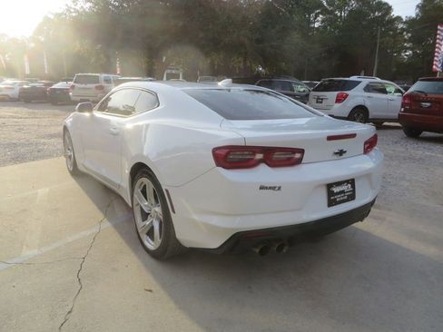 Used 2021 Chevrolet Camaro LT image 8