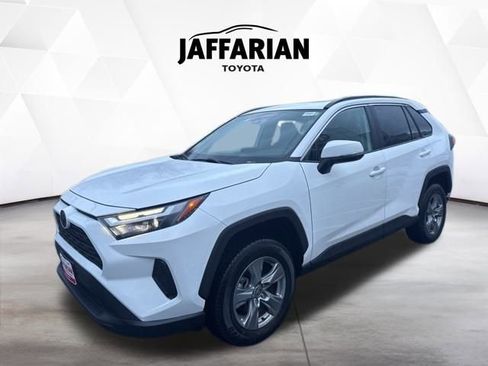 Certified 2024 Toyota RAV4 XLE w/ Convenience Package image 10