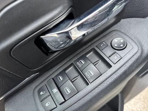 Certified 2022 RAM 1500 Classic Warlock w/ Electronics Group image 14