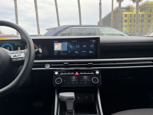 Used 2025 Hyundai Tucson SEL image 18