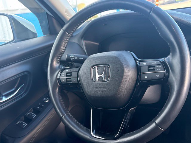 Used 2023 Honda HR-V EX-L image 10