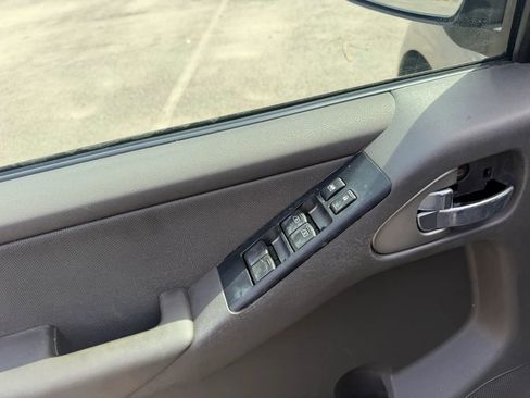 Used 2007 Nissan Pathfinder S image 22