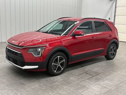 Used 2023 Kia Niro EX FWD image 5