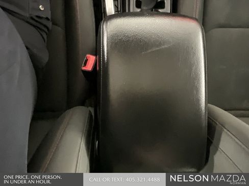 Used 2018 Jeep Wrangler Unlimited Rubicon w/ Dual Top Group image 39