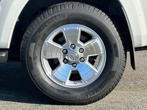 Used 2007 Toyota 4Runner Sport image 29