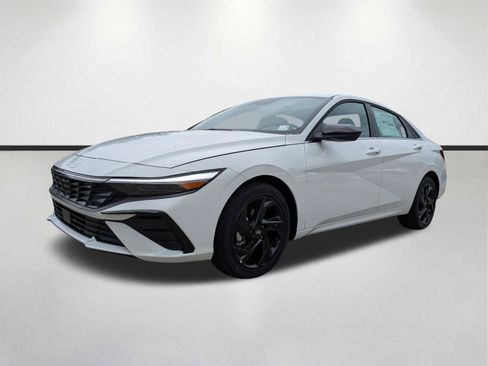 New 2026 Hyundai Elantra SEL Sport Premium FWD image 7