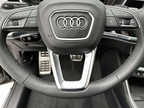 Certified 2025 Audi Q3 2.0T Premium Plus image 14