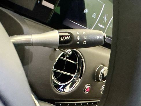 Used 2022 Rolls-Royce Ghost image 17