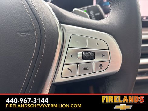Used 2024 BMW X7 xDrive40i w/ Premium Package image 19