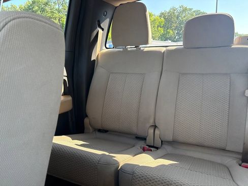 Used 2012 Ford F150 XLT w/ XLT Convenience Pkg AWD/4WD image 11