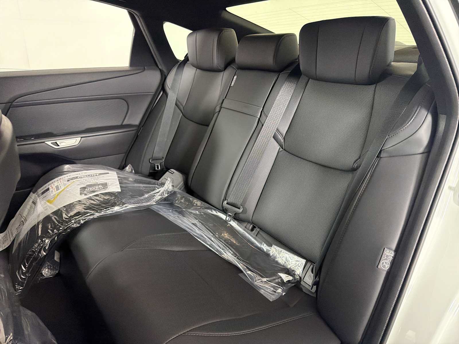 New 2026 Lexus ES 350e w/ Convenience Package FWD image 34