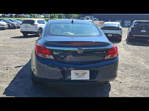 Used 2011 Buick Regal CXL Turbo w/ TO2 Preferred Equipment Group FWD image 7