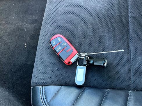 Used 2023 Dodge Charger SRT Hellcat w/ Harman/Kardon Audio Group image 14