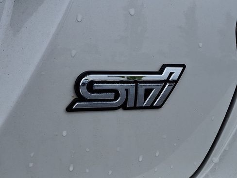 Used 2018 Subaru WRX STI Limited AWD/4WD image 10