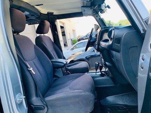 Used 2014 Jeep Wrangler Unlimited Sport w/ Quick Order Package 24S image 29