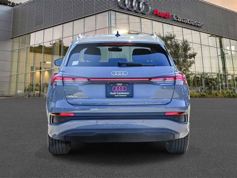 Used 2025 Audi Q4 e-tron Premium w/ Convenience Package image 3