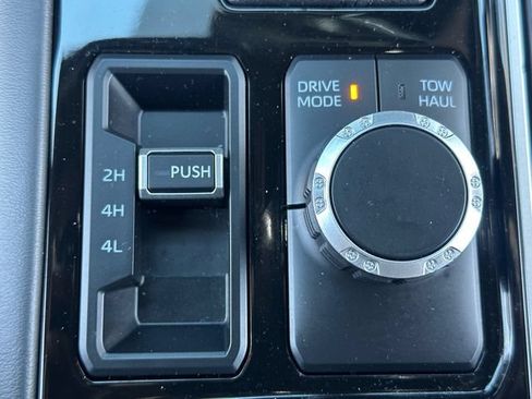 Certified 2024 Toyota Sequoia Platinum AWD/4WD image 19