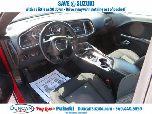 Used 2015 Dodge Challenger SXT w/ Super Sport Group (SS/T) image 11