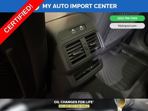 Certified 2025 Audi Q5 Premium w/ Convenience Package image 27