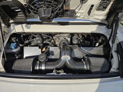 Used 2005 Porsche 911 Carrera 4S image 13