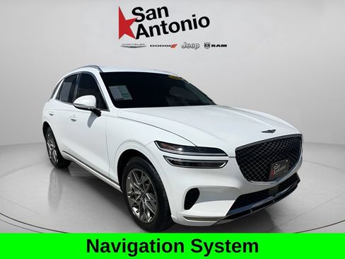 Used 2025 Genesis GV70 2.5T AWD/4WD image 2