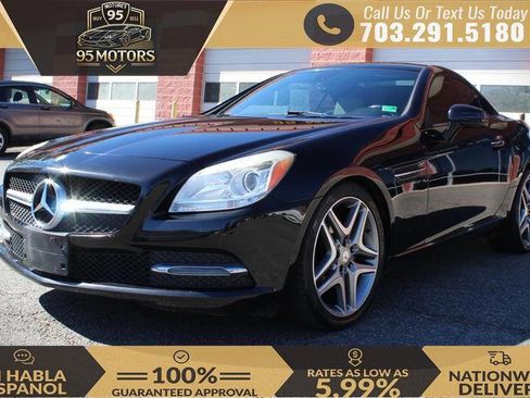 Used 2015 Mercedes-Benz SLK 250 w/ Premium Package image 1