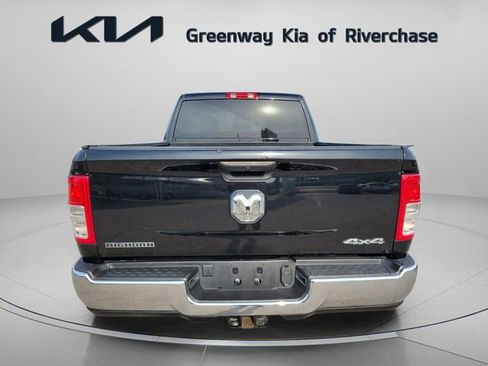 Used 2024 RAM 2500 Big Horn AWD/4WD image 5