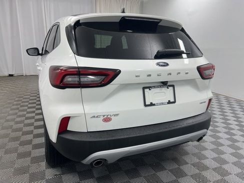 Used 2023 Ford Escape Active image 7