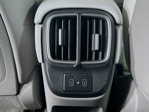 Used 2024 Hyundai Ioniq 6 SEL RWD image 27