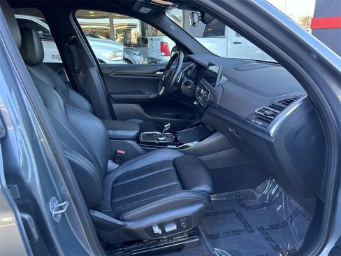 Used 2024 BMW X3 xDrive30i image 18