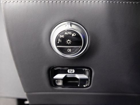 Certified 2023 Mercedes-Benz SL 63 AMG 4MATIC image 11