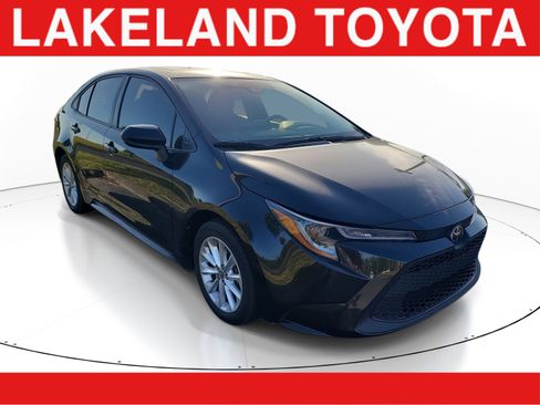 Used 2022 Toyota Corolla LE w/ LE Premium Package image 1