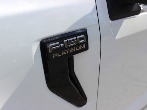Used 2025 Ford F150 Platinum AWD/4WD image 2