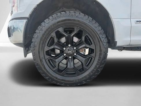 Used 2020 Ford F150 XLT w/ Equipment Group 302A Luxury AWD/4WD image 30