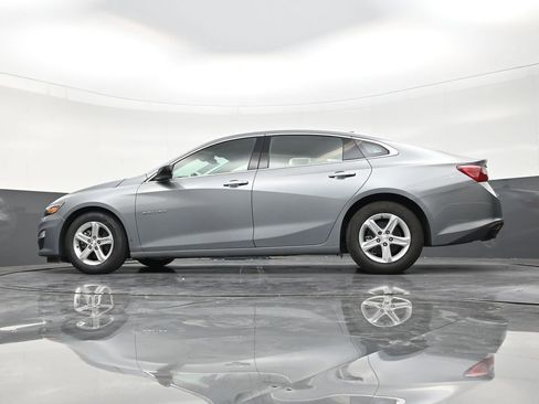 Used 2023 Chevrolet Malibu LS FWD image 21