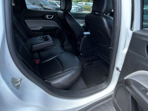 Used 2024 Jeep Compass Limited AWD/4WD image 21
