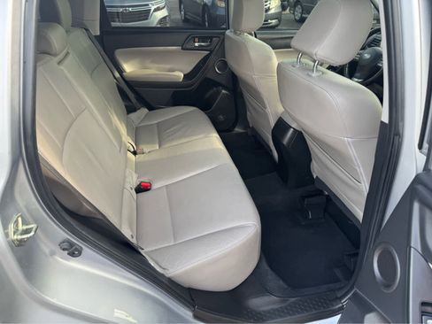 Used 2014 Subaru Forester 2.5i Touring image 19