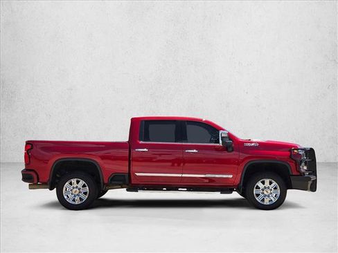 Used 2024 Chevrolet Silverado 3500 High Country w/ High Country Premium Package AWD/4WD image 4