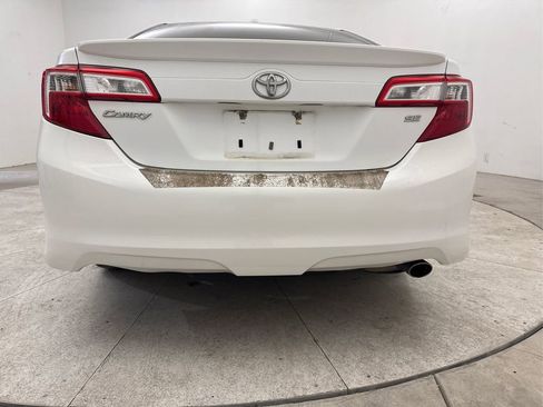 Used 2012 Toyota Camry SE image 23