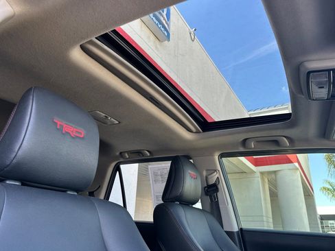 Used 2024 Toyota 4Runner TRD Off-Road Premium w/ Off Road Premium Plus Package AWD/4WD image 17