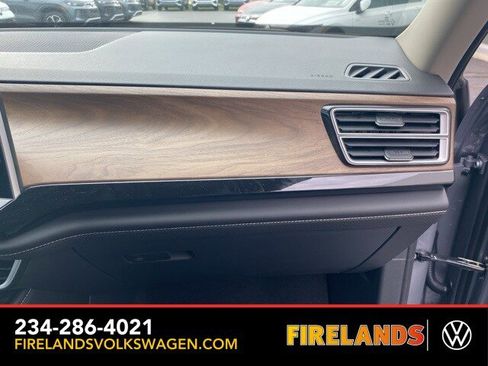 New 2026 Volkswagen Atlas SE image 49