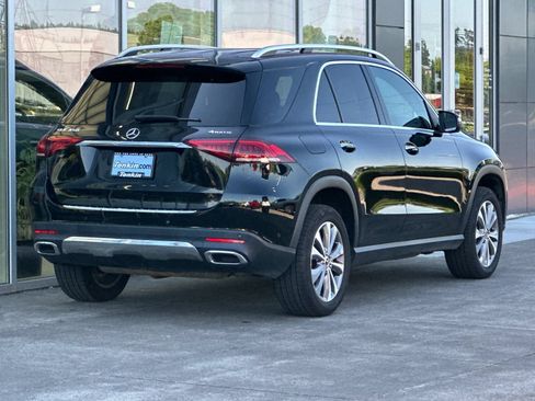 Used 2022 Mercedes-Benz GLE 350 4MATIC w/ Premium Package image 3