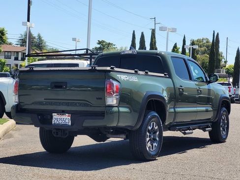 Certified 2021 Toyota Tacoma TRD Off-Road w/ TRD Premium Off Road Package AWD/4WD image 6